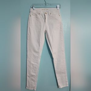 Michael Kors White jean pants size 4.